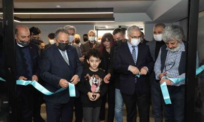 Talas’ta ‘Kuşaklararası’ Resim Sergisi açıldı