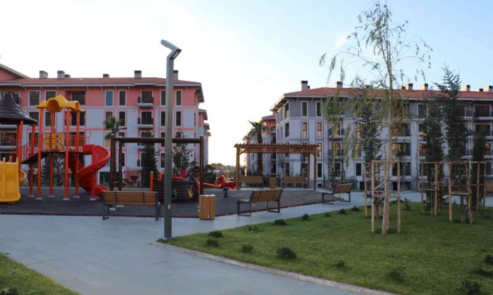 Türkiye’nin yaptırdığı deprem konutları açılış için Cumhurbaşkanı Erdoğan’ı bekliyor