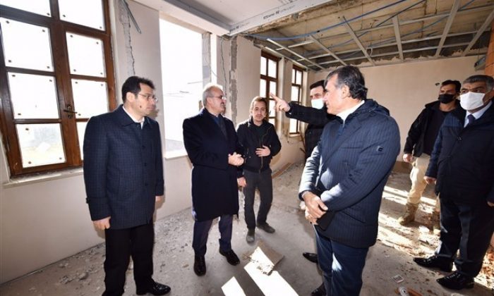 Vali Karaloğlu, Sur’da incelemelerde bulundu