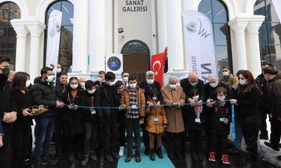 Van’da ‘Sanatta 40. Yıl’ sulu boya resim sergisi