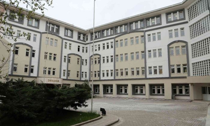 YÖK’ten Gazi Üniversitesi’nin “Spor Eczacılığı Yüksek Lisans Programı”na onay