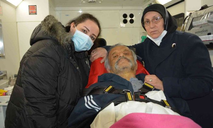 Almanya’da tedavi alamayan Demiray, ambulans uçakla Türkiye’ye gönderildi