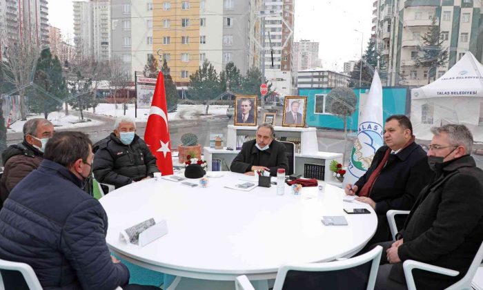 Talas’ta şeffaf odaya yoğun ilgi